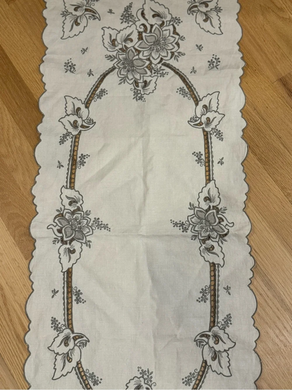 Elegant White Embroidered Linen Table Runner with Gray Floral Motif